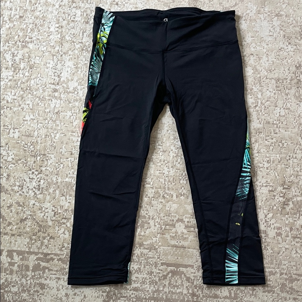 Black Capri Leggings with Tropical Print